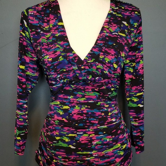 Peter Nygard Tops - PETER NYGARD Multi color blouse!